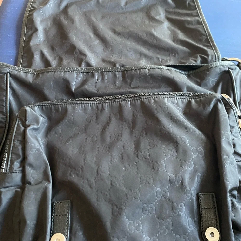 Gucci Black Monogram Nylon Messenger bag -large with Leather Logo Patch